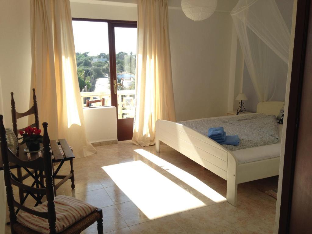 Casa De La Vida Hostel Santanyi Ngoại thất bức ảnh